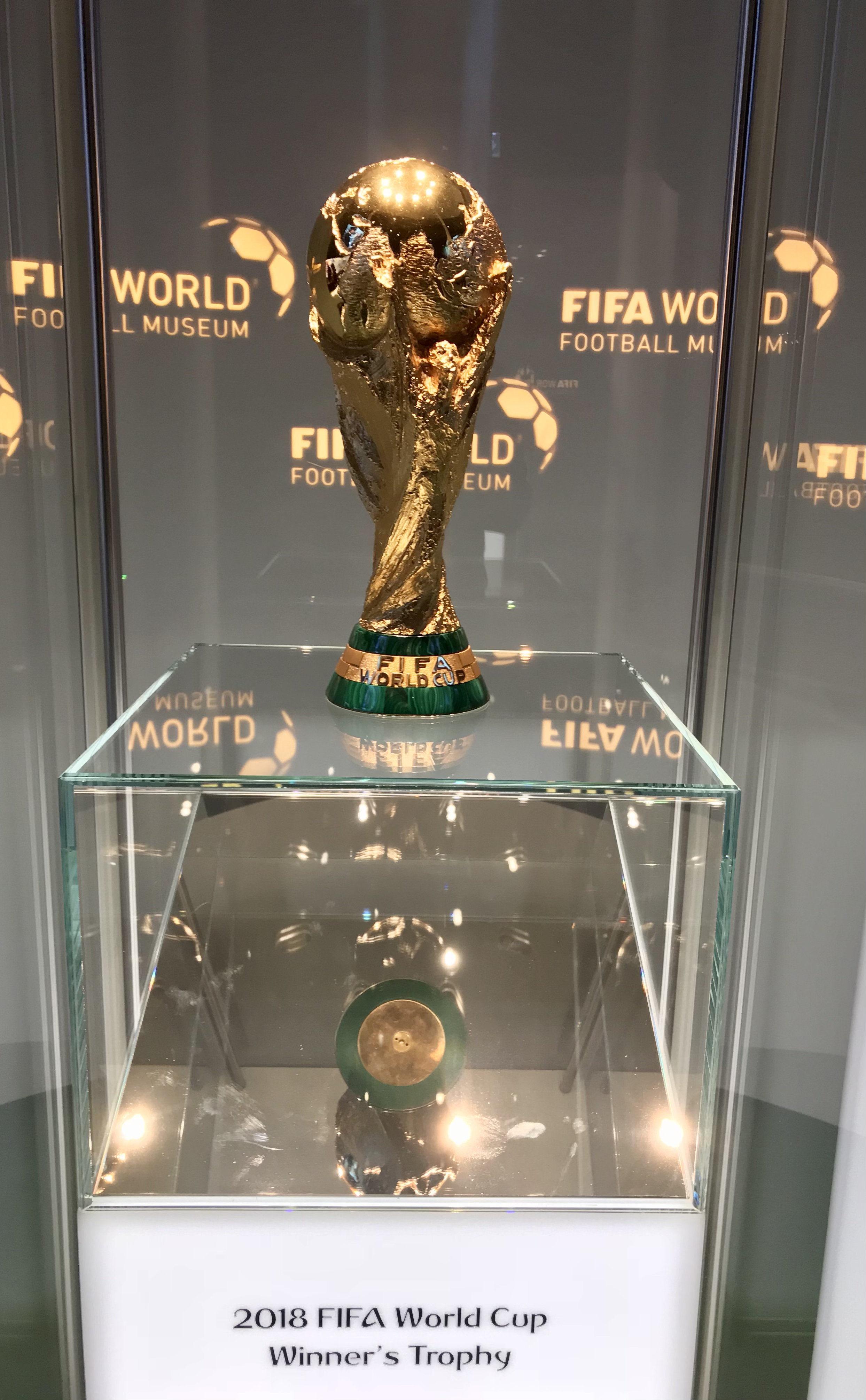 法国2:0摩洛哥，没想到赛后登贝莱这样说，没姆巴佩就没我的进球？